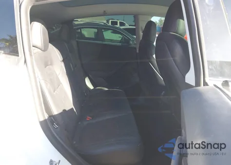 2022 Tesla Model Y Performance Dual Motor All-Wheel Drive from USA, damaged, VIN 7SAYGDEFXNF484838